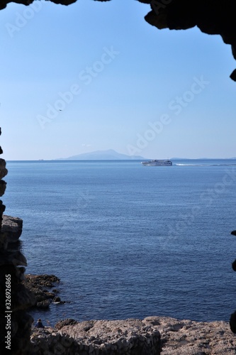 Sorrento - Traghetto dai Bagni della Regina Giovanna photo