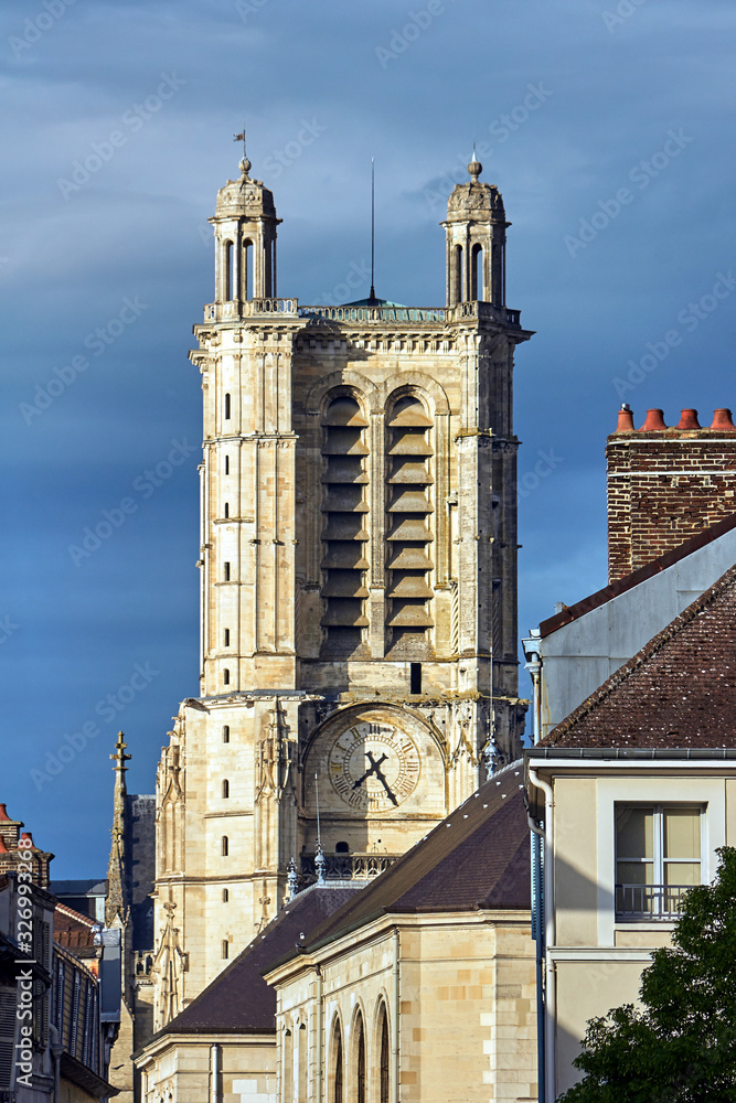 Obraz premium gothic tower of the historic Cathedral Troyes, France.