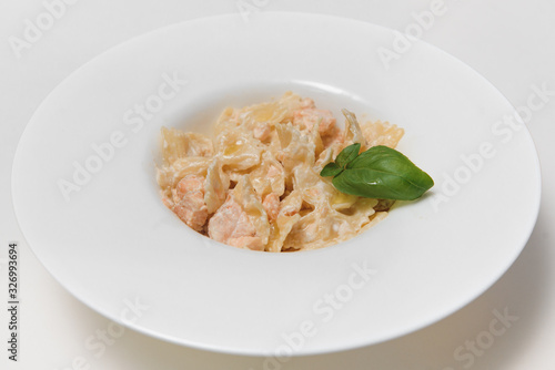 pasta with salmon and cream