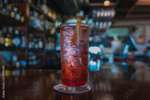 Fotografía Cocktail sobre una barra italiana