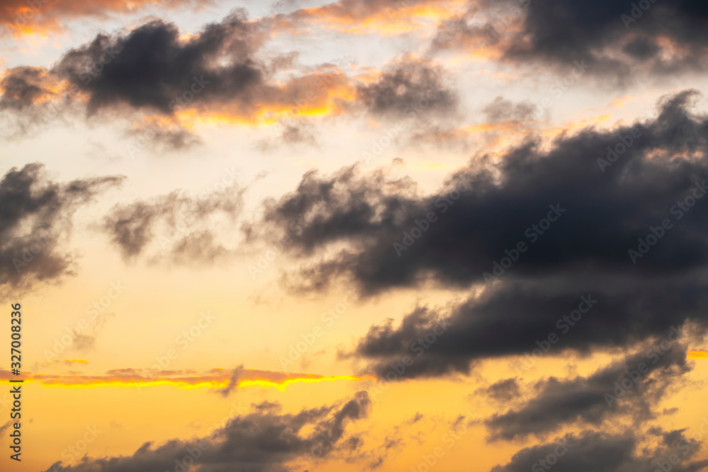 Fototapeta premium Sky and clouds with a beautiful light in the twilight