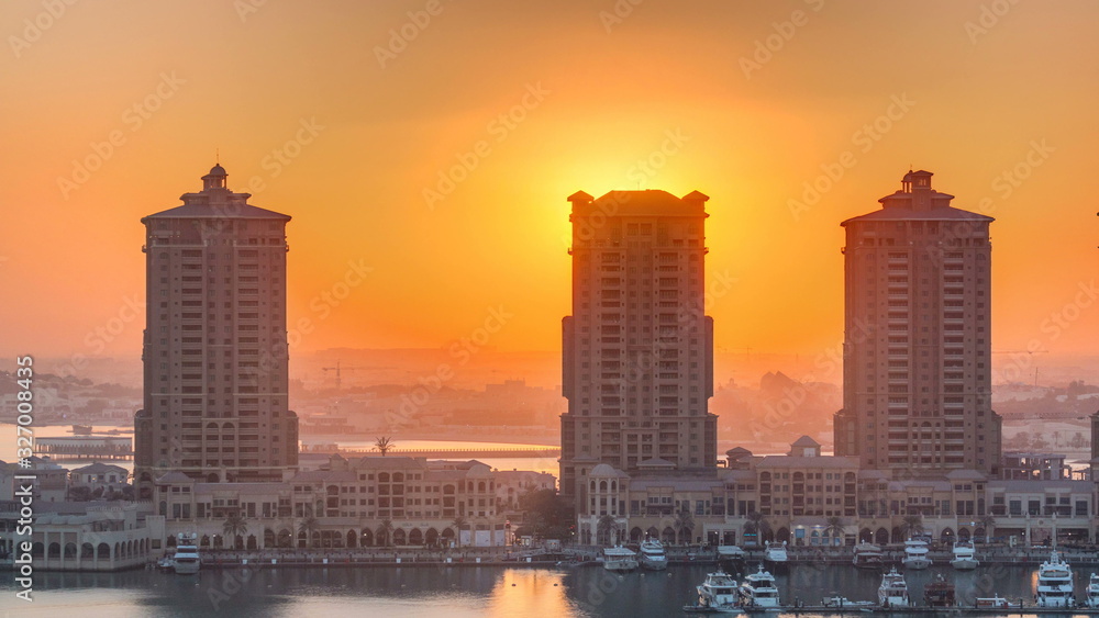 Fototapeta premium Sunset at the Pearl-Qatar timelapse from top.
