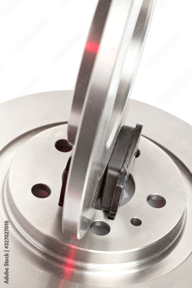 Freinage disques de frein et plaquettes Freinage disques de frein et plaquettes