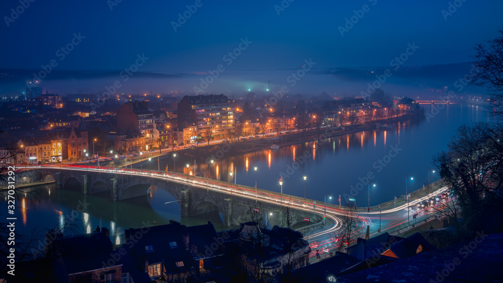 Namur et le pont de Jambes