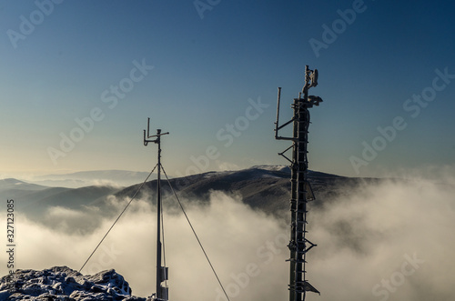 Fototapeta Naklejka Na Ścianę i Meble -  połownina Wetlińska Bieszczady panorama zima 