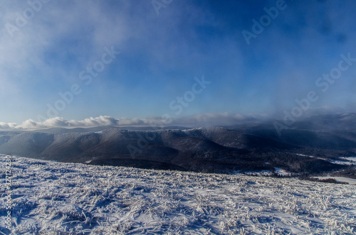 Fototapeta Naklejka Na Ścianę i Meble -  panorama z połoniny Wetlińskiej Bieszczady