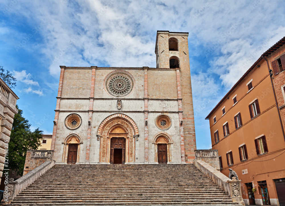 Todi, Umbria, Italy: the ancient cathedral of Santissima Annunziata (Duomo)