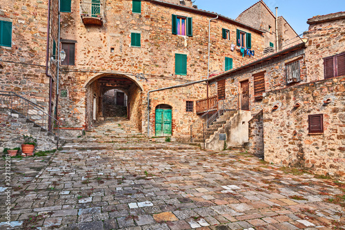 Seggiano, Grosseto, Tuscany, Italy: ancient square in the village on the slopes of Mount Amiata