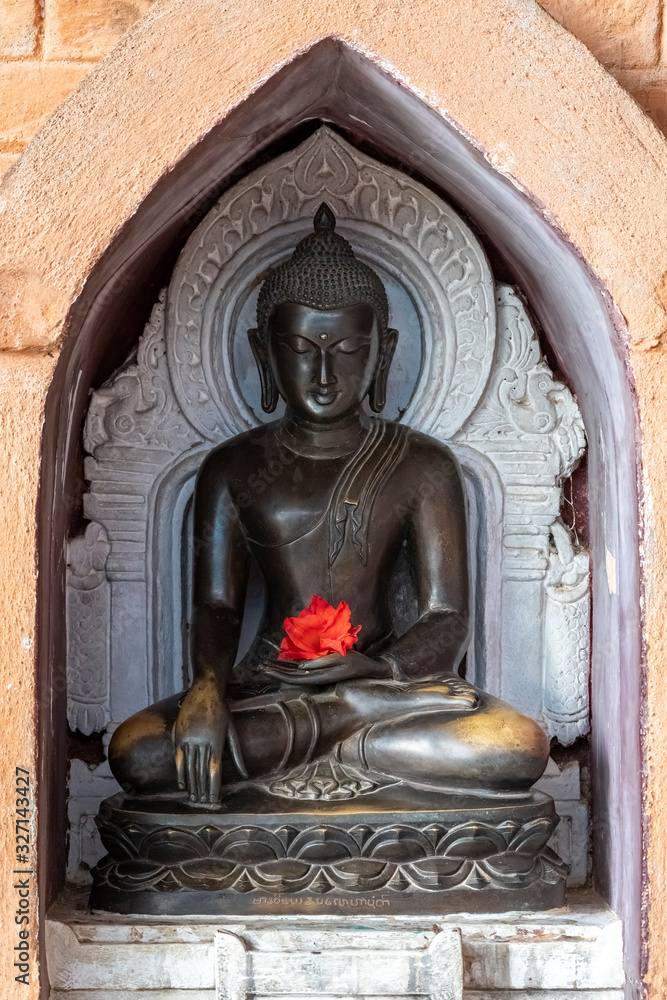 Bronze Buddha statue at Ta Moke Shwe Gu Gyi Temple