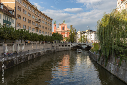 Landscapes of the canal and famous landmarks in Ljubljana city center in night