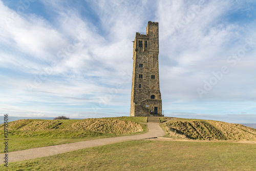 Obraz na plátně Jubilee tower on Castle hill in Huddersfield, West Yorkshire