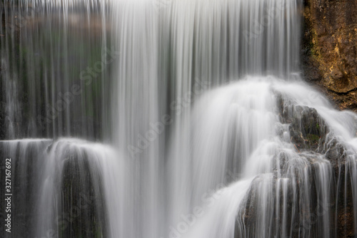 Traunfall Wasserf  lle in Steyrerm  hl Roitham Ober  sterreich