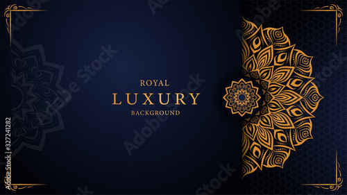Luxury mandala background with golden arabesque pattern arabic islamic design