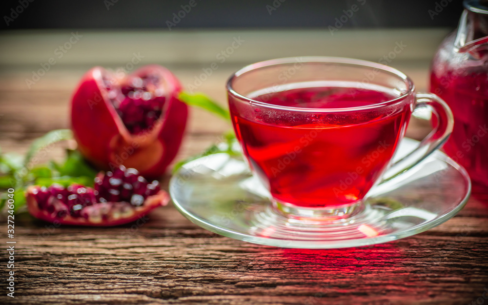 Hot pomegranate tea Hot pomegranate tea