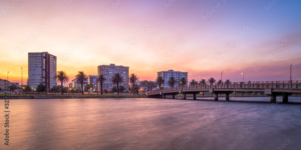 Obraz premium Woodbridge Sunrise