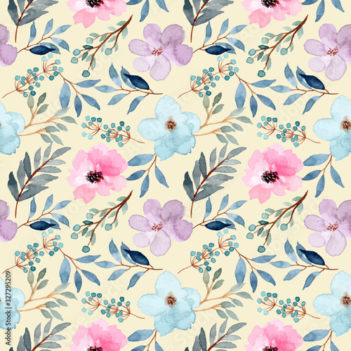 blooming floral watercolor seamless pattern © Asrulaqroni
