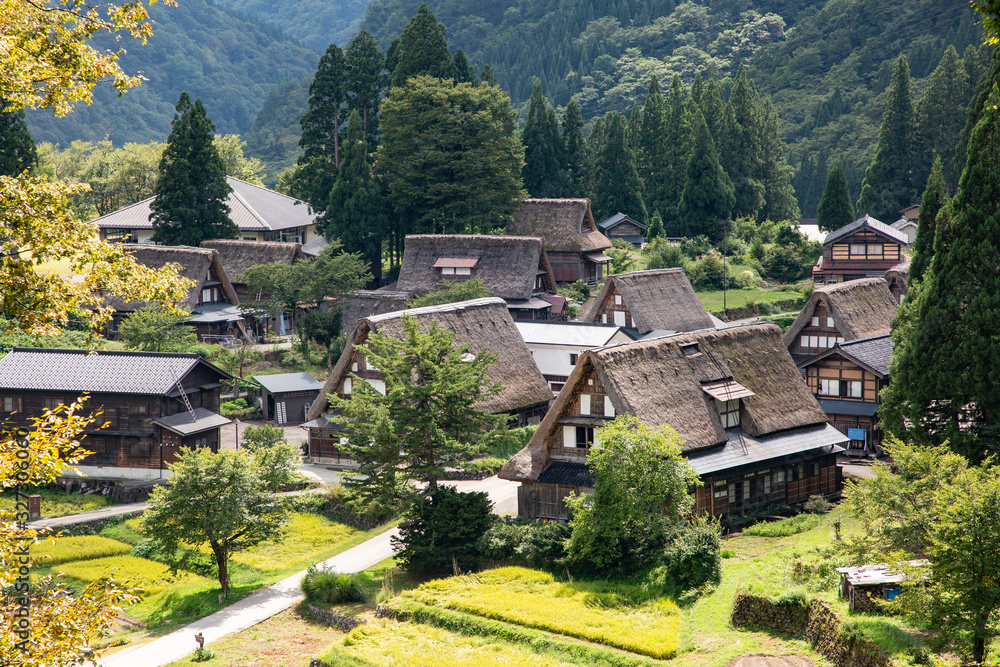 越中五箇山 相倉合掌集落 -富山県境の山あいに残る合掌造り集落- 越中五箇山 相倉合掌集落 -富山県境の山あいに残る合掌造り集落-