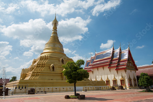 THAILAND KAMPHAENG PHET WAT BOROMMATHAT