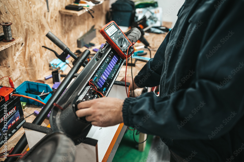 Special workshop for repairing electrical scooters and bicycles.