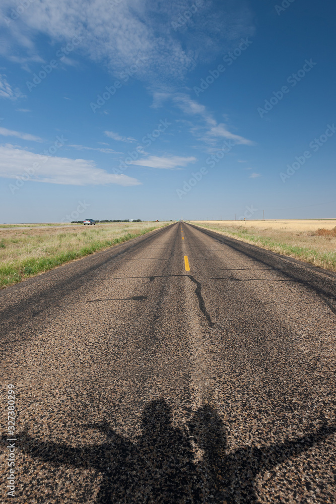 Naklejka premium Street sign on historic route 66, on the route from chicago to santa monica - los angeles