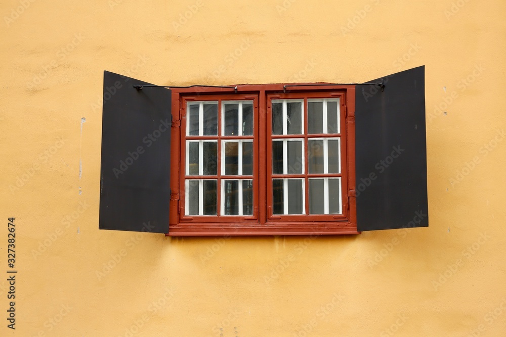 Window 