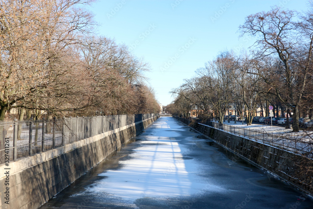 Fototapeta premium Kronstadt bypass canal winter view, Russia