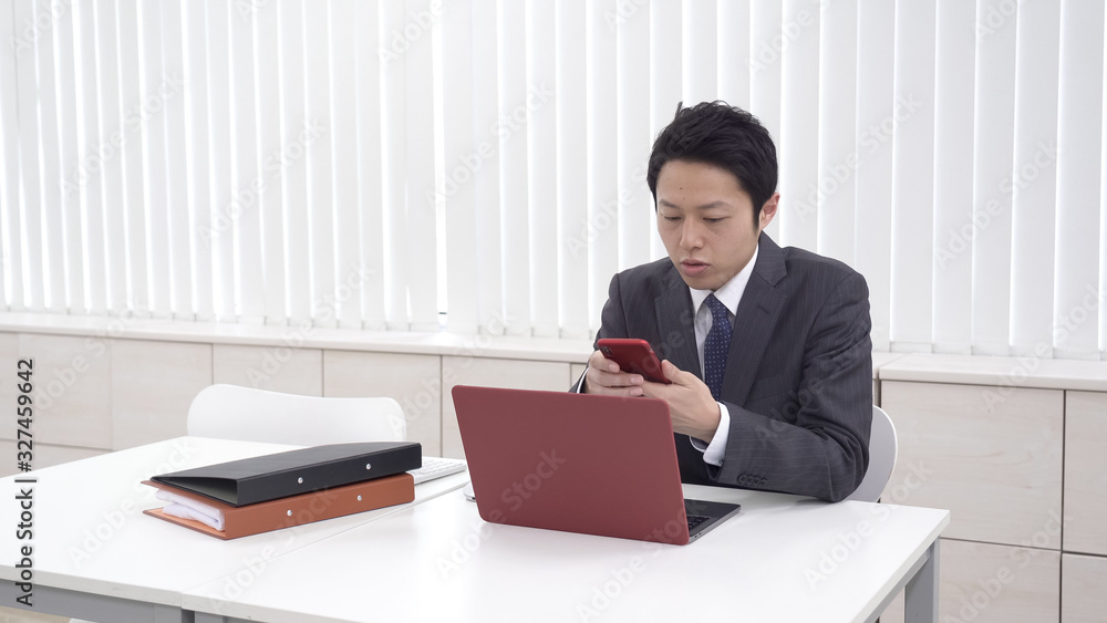 男性 ビジネス 男性 ビジネス