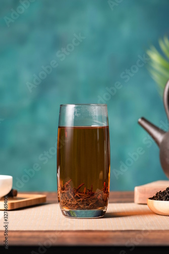 Strong black tea in Japanese tea ceremony culture