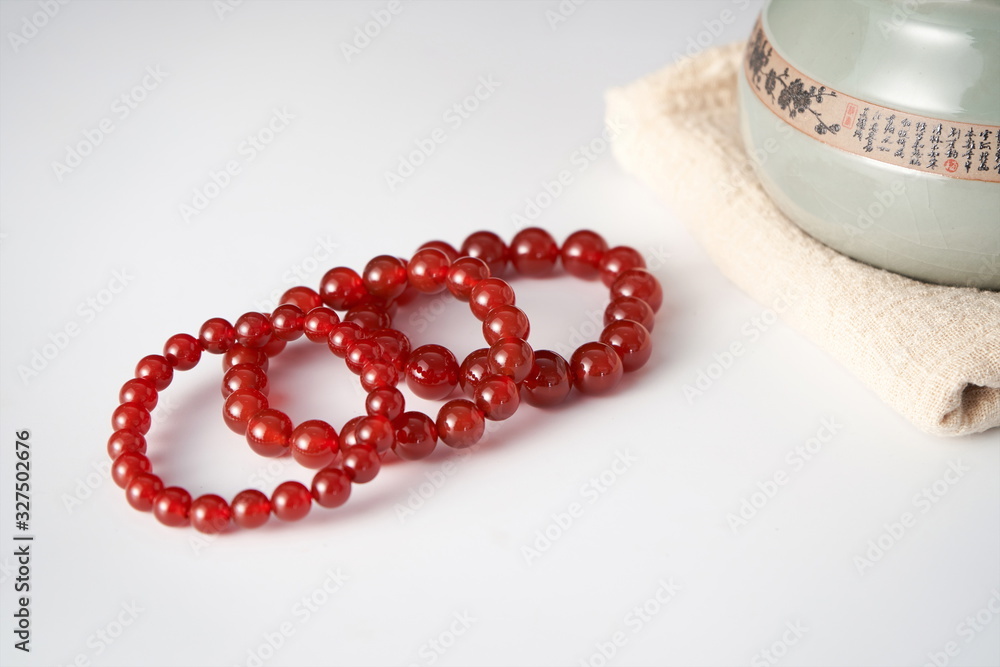 Thai Buddhist beads bracelet of various colors, which is made of jade Thai Buddhist beads bracelet of various colors, which is made of jade
