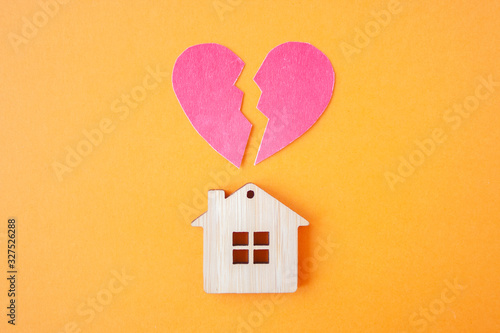 Canvas Print Divorce, division of property, poverty and no money concept