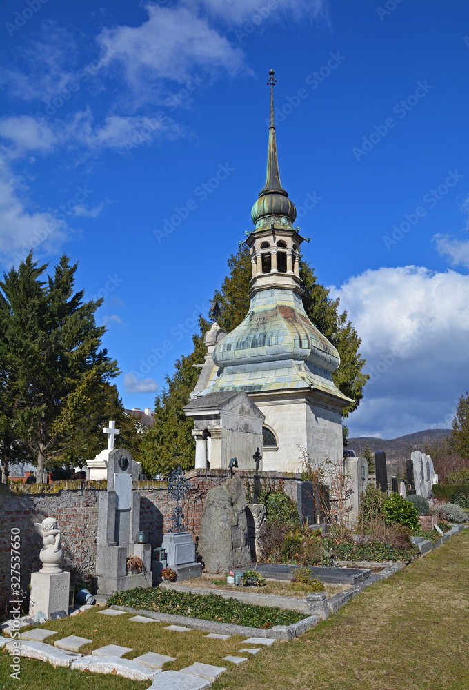 Fototapeta premium Pötzleinsdorfer Friedhof, Wien
