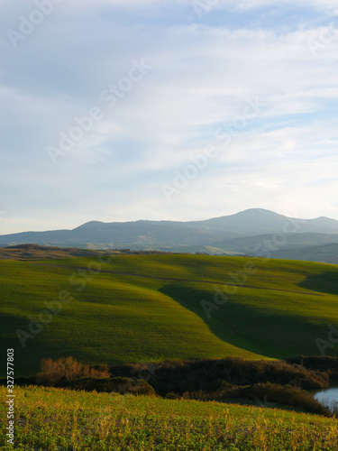 autumn landscape in the hills italy tuscany © Pat Whelen