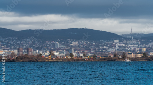 Wallpaper Mural Widok na Oslo stolicę Norwegii z miasta Nesoddtangen Torontodigital.ca