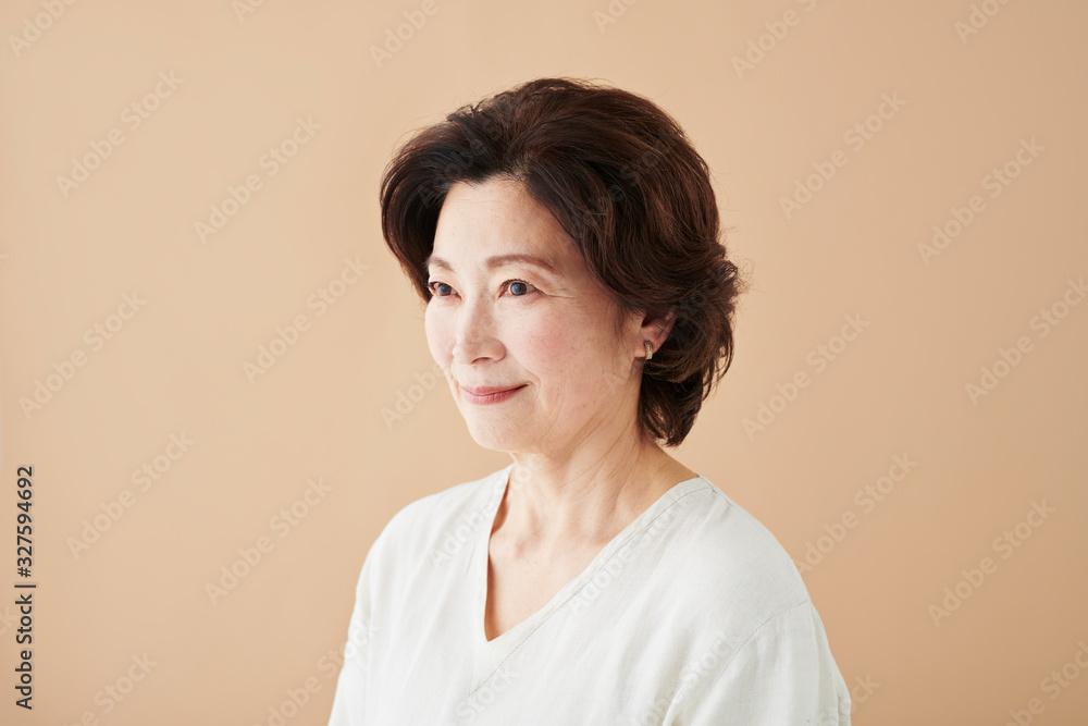 シニアビューティー ポートレート Stock 写真 | Adobe Stock