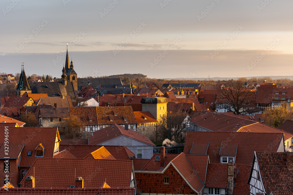 Obraz View over the historic old town of Quedlinburg in Germany in the early morning