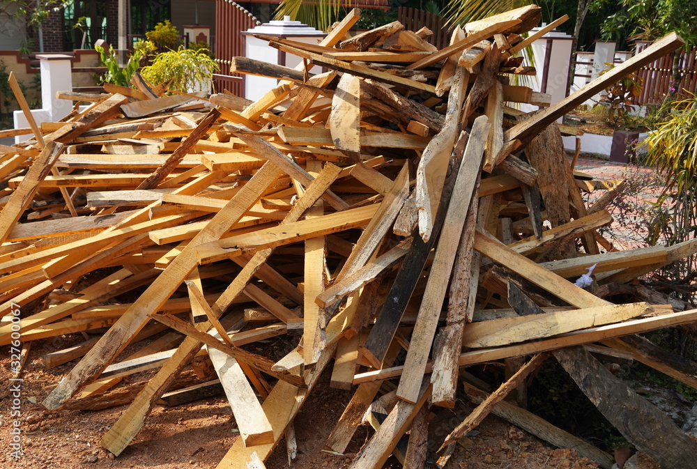 Broken long chunks of tree trunk. Close up broken pieces of wood. Pine timber wood chip. Broken into pieces and splinters tree trunk, close-up from the place of harvesting. : Kochi India January 2020 Broken long chunks of tree trunk. Close up broken pieces of wood. Pine timber wood chip. Broken into pieces and splinters tree trunk, close-up from the place of harvesting. : Kochi India January 2020