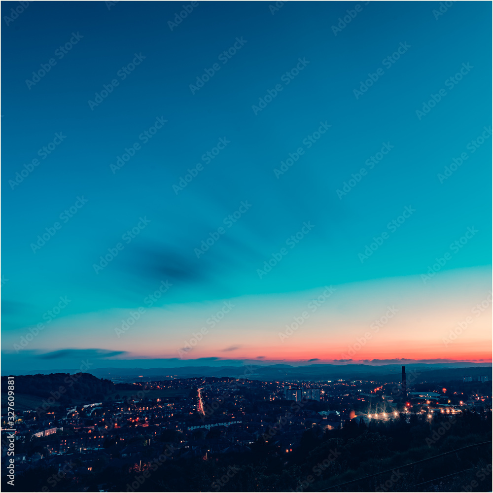 Fototapeta premium Dundee's light of sunset 