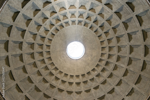 cupula del panteon de Roma