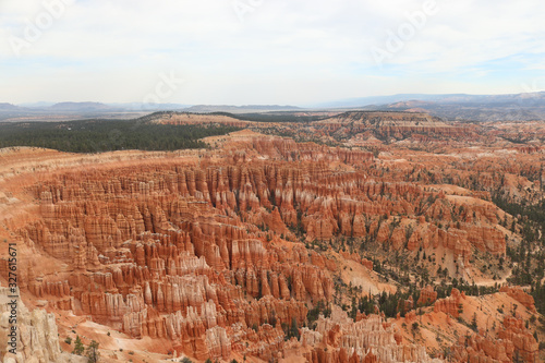 canyon hoodoo layers