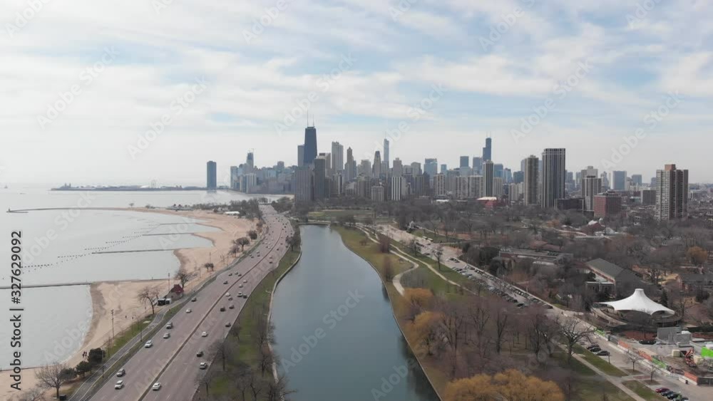 Aerial view of Lincoln Park and Dwontown Cityscape at the background, Chicago, Illinois, United States of America Aerial view of Lincoln Park and Dwontown Cityscape at the background, Chicago, Illinois, United States of America