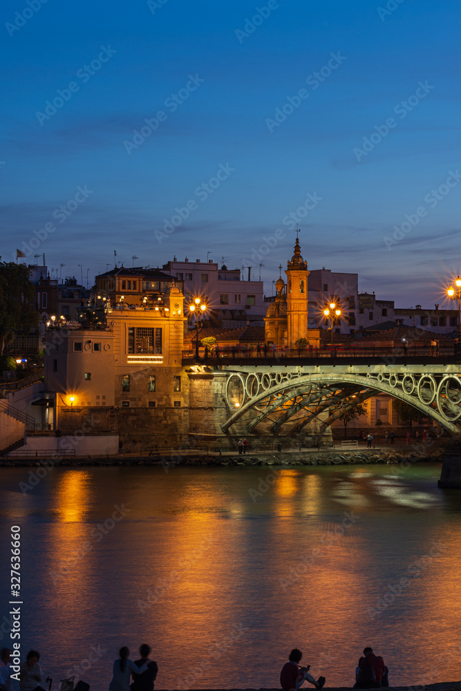 Puente Triana