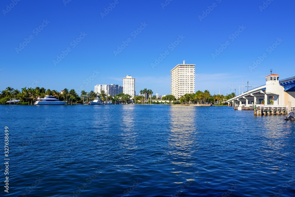 Yachts docked in Fort Lauderdale Yachts docked in Fort Lauderdale