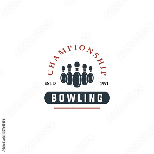 Bowling vector logotype, emblem and badge. Club gaming play, skittle and strike illustration. Template for bowling club, tournament, champion, challenge, Bowling vintage logo. 