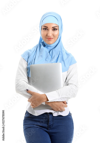 Young Arab woman with lapto...