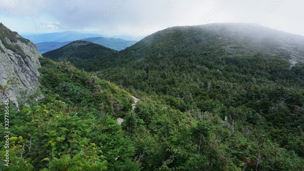 Fototapeta premium A scenic view of the Green Mountains from the Long Trail in Vermont.