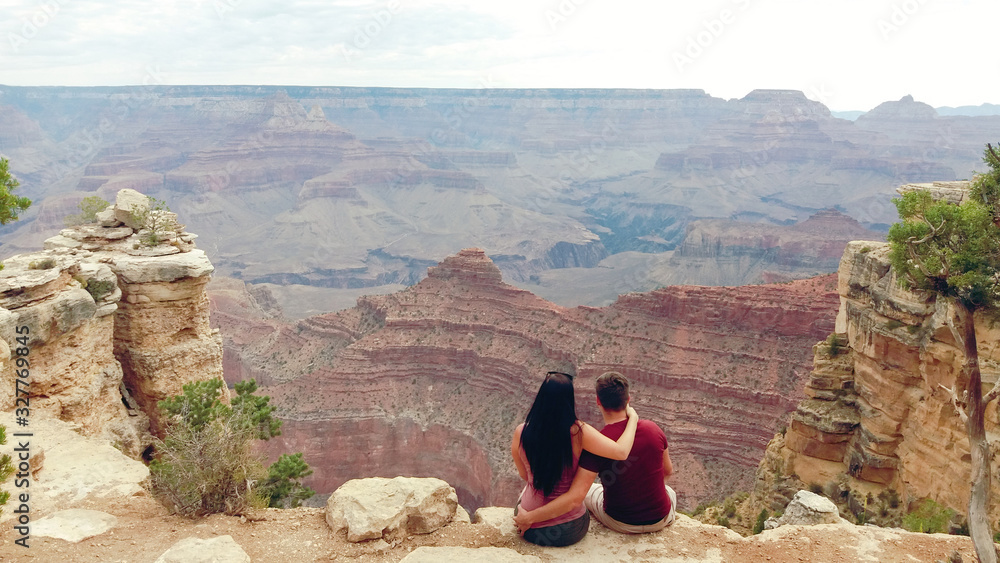 Couple in Grand Canyon