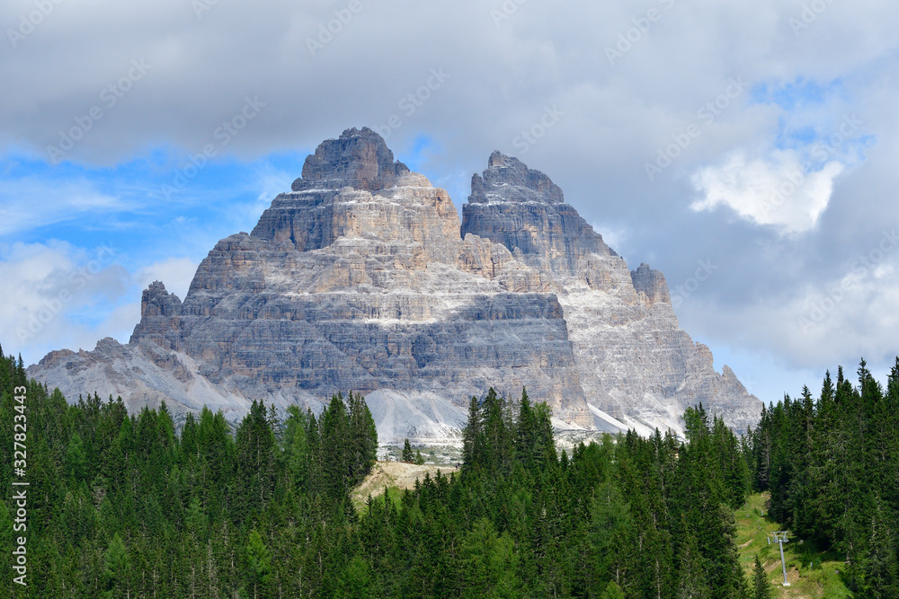 Blick auf die Südseite der Drei Zinnen	