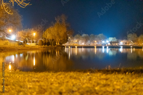 Photo of lake in park photo
