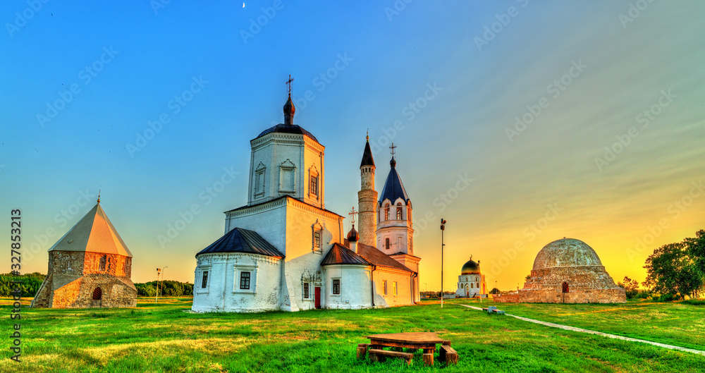 Naklejka premium Temples of hill fort at Bolgar, Russia