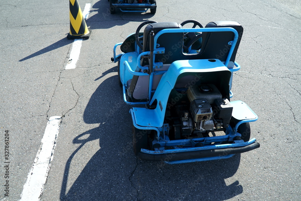 Blue two seat battery cart